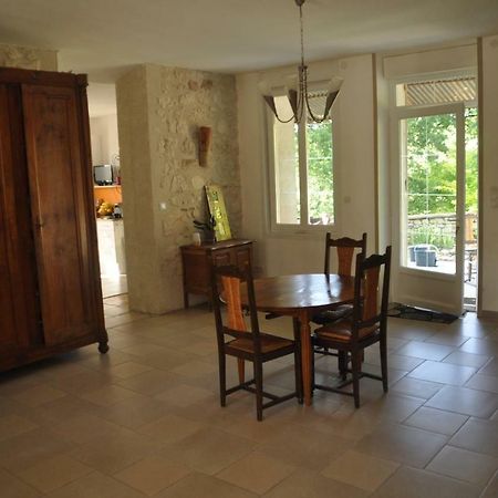 Loustalneou Bed & Breakfast Saint-Pierre-de-Clairac Eksteriør bilde