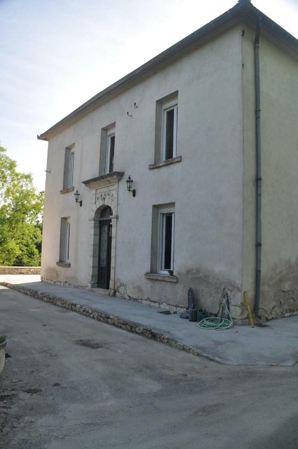 Loustalneou Bed & Breakfast Saint-Pierre-de-Clairac Eksteriør bilde