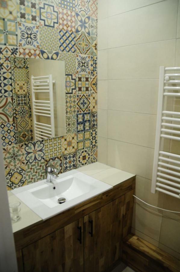 Loustalneou Bed & Breakfast Saint-Pierre-de-Clairac Eksteriør bilde